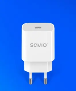 Savio мрежово зарядно LA-09 QC SAVIO