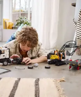LEGO Volvo FMX Truck & EC230 Electric Excavator
