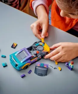 LEGO LEGO Speed Champions NASCAR Next Gen Chevrolet Camaro ZL1