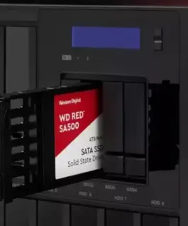 Western Digital SSD диск червен SSD 2TB M.2 2280 SA 500 WDS200T1R0B