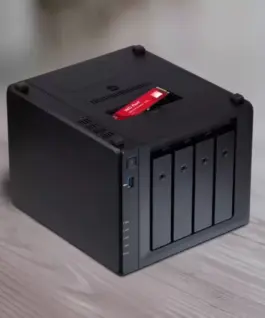 Western Digital SSD диск червен SSD 1 TB SN700 2280 NVMe M.2 PCIe