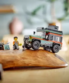 LEGO City 60447 Off-Road 4×4 Mountain Truck