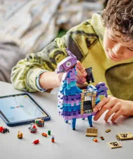 LEGO Blocks Fortnite 77071 Supply Llama