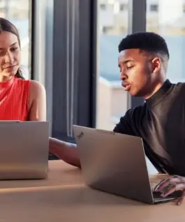 Alternative view of Lenovo Ultrabook ThinkPad X9 G1 21Q60008PB W11Pro Ultra 7 258V/32GB/1TB/INT/15.3 OLED/Touch/сив/3YR Premier NBD + CO2 Offset