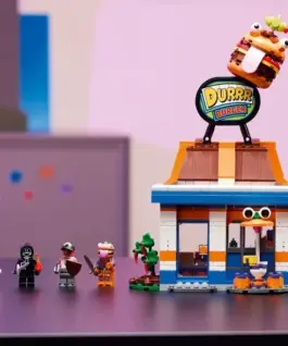 LEGO Fortnite 77076 Durrr Burger Restaurant
