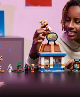 LEGO Fortnite 77076 Durrr Burger Restaurant