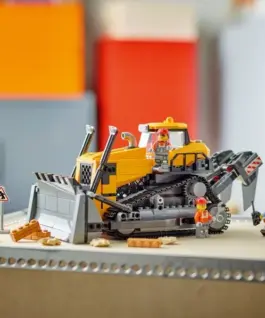 LEGO City 60466: жълт Bulldozer with Loader
