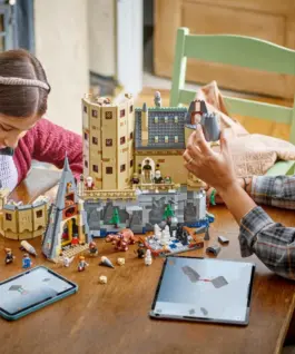 LEGO Harry Potter 76454 Hogwarts Castle: Main Tower