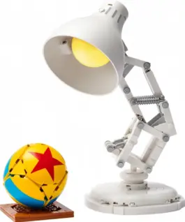 Alternative view of LEGO Ideas 21357 Disney Pixar Luxo Jr.