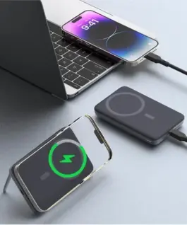 AUKEY PB-MS01 MagSafe P ower Bank 6700mAh 20W