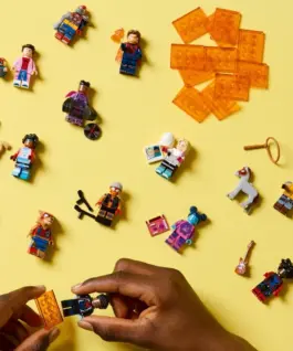 LEGO LEGO Minifigures 71050