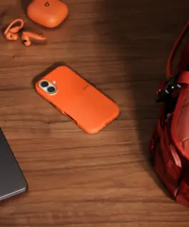 Alternative view of Apple Beats iPhone 17 Rugged Case with MagSafe and Camera Control - Sierra оранжев