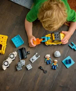 Alternative view of LEGO Blocks DUPLO 10475 3 in 1 Construction Vehicles