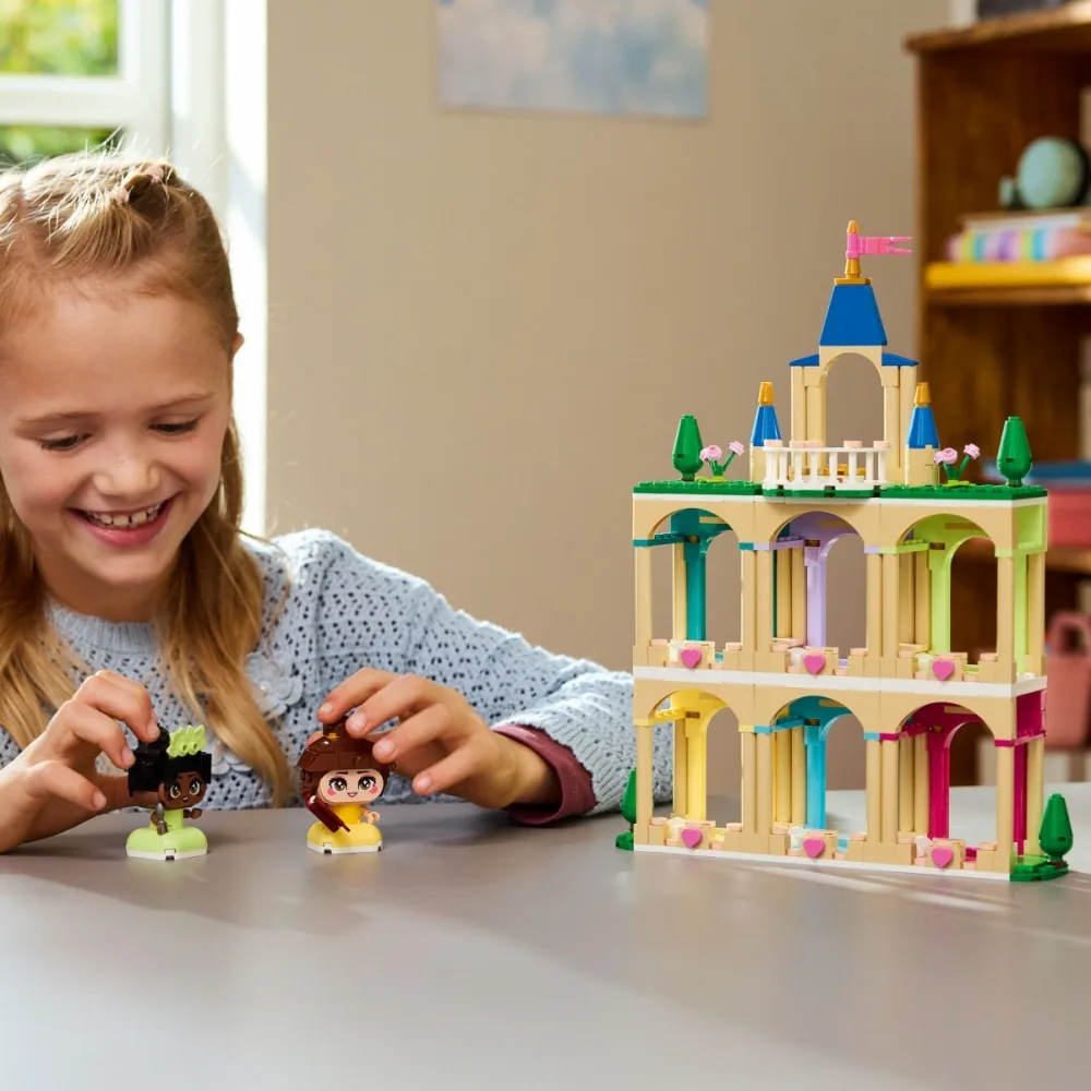 LEGO Blocks Disney 43291 Mini Belle and Tiana with Castle - Image 3