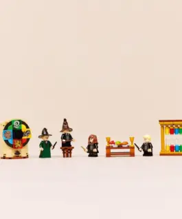LEGO Blocks Harry Potter 76460 Hogwarts Castle: Sorting Hat Ceremony