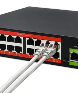 Qoltec FAST Ethernet PoE SWITCH 16xRJ45 2xRJ45 1xSFP
