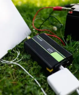 Alternative view of Инвертор GREEN CELL, 12/220V, DC/AC, 500W/1000W, Модифицирана синусоида