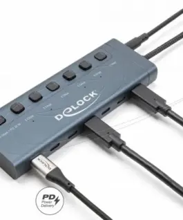 Delock USB Хъб