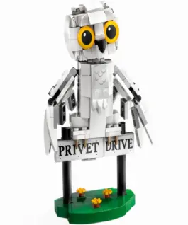 Alternative view of LEGO Harry Potter - Hedwig at 4 Privet Drive - 76425