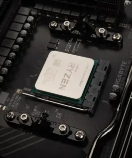 Монтажната рамка der8auer RYZEN 3000 OC AIO Mounting Frame