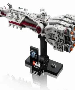 Alternative view of LEGO STAR WARS - Tantive IV - 75376
