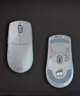 Геймърскa безжична мишка CORSAIR M75 AIR Ultra-Lightweight Gaming Mouse -