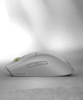 Геймърскa безжична мишка CORSAIR M75 AIR Ultra-Lightweight Gaming Mouse -