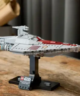 LEGO Star Wars - Acclamator Class Assault Ship