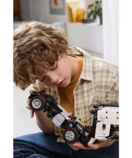 LEGO Technic - Volvo FMX LKW