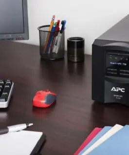 APC SMT750IC Smart-UPS 750VA 500W Tower SmartConnect