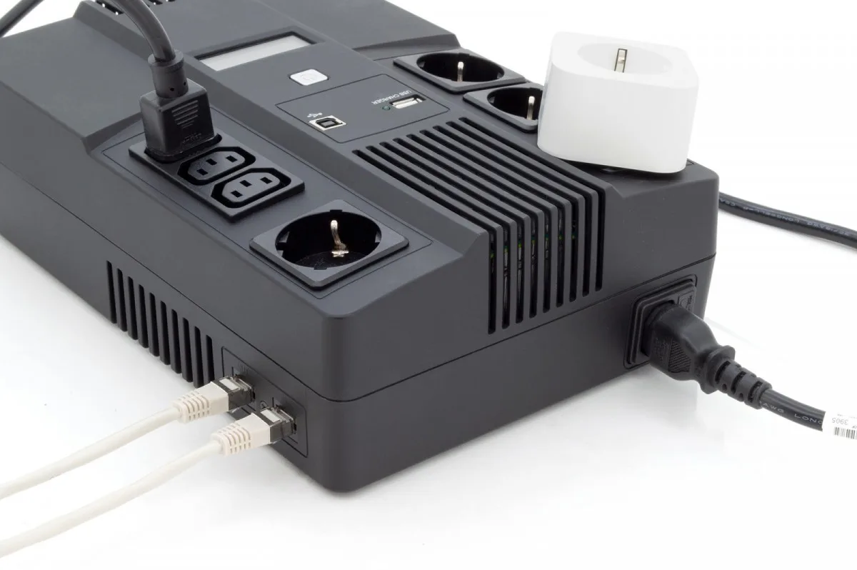 Digitus UPS Line-Interactive 800VA/480W AVR - Image 6
