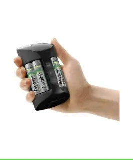 Energizer зарядно PRO + POWER PLUS AA 4PIECES