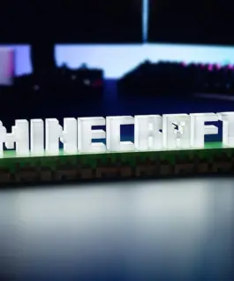 Alternative view от Статуетка Paladone Minecraft Logo Light