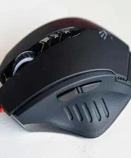 Геймърска мишка Bloody V8M, Оптична, Жична, USB - Image 3