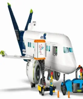 LEGO City – Passenger Airplane – 60367