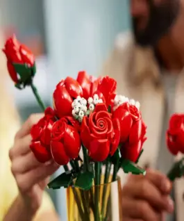 LEGO Botanical - Bouquet of Roses, 10328 - Image 5