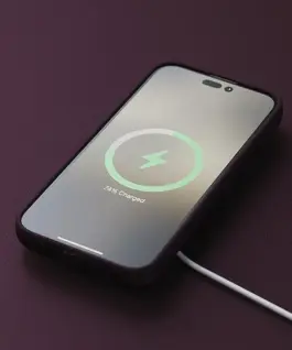 Alternative view of Njord Magsafe калъф кожа от сьомга за iPhone 14, Кафяв