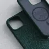 Зелен Njord Magsafe калъф кожа от сьомга за iPhone 15