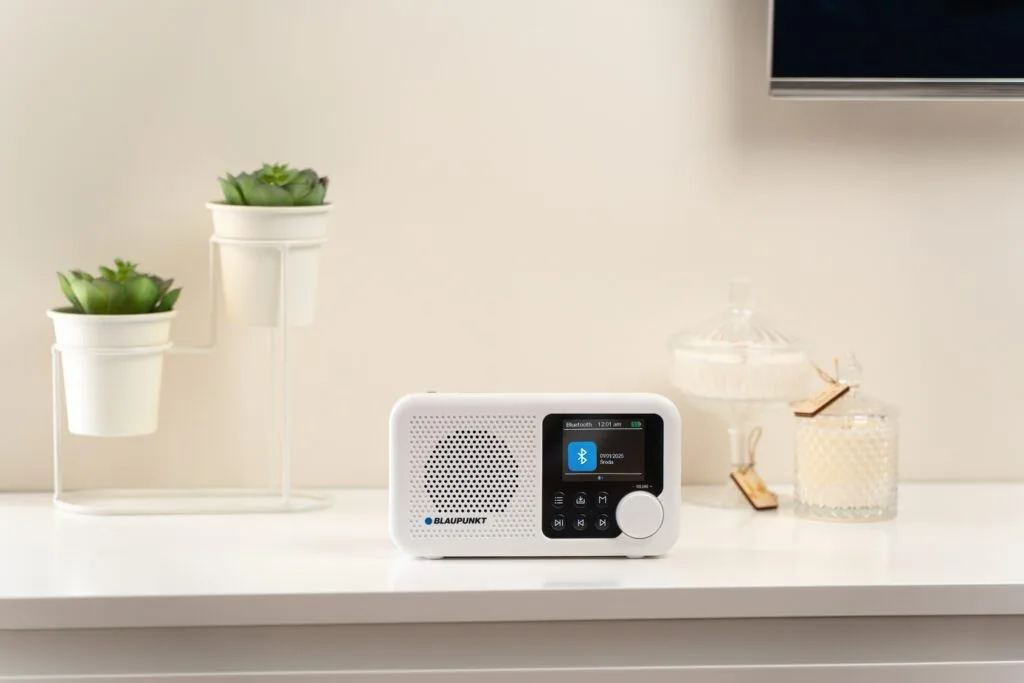 Blaupunkt DAB receiver DR8WH - Image 4