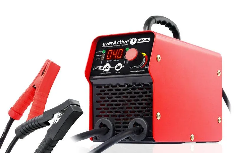 Зарядно токоизправител с инвертор за акумулатори 12V/24V everActive CBC-40 до 40А за