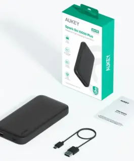 Alternative view от AUKEY външна батерия PB-Y46P 10000mAh 20w 2xUSB