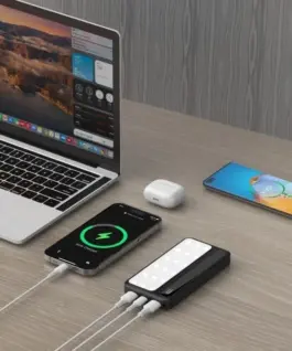 Rebeltec външна батерия P10 LCDPD 10 000mAh LAMP - Image 5